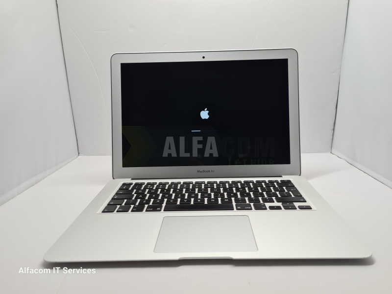 MacBook Air A1466 (13-inch Early 2015) - (Ocassion) - Afbeelding 2